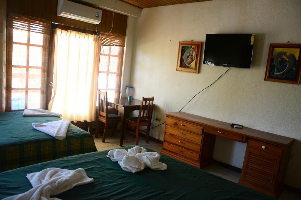 Hotel Sherwood Tela Room photo