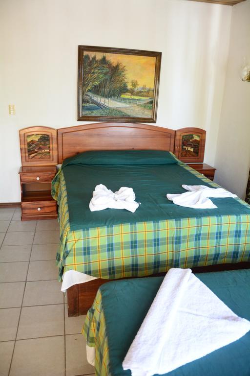 Hotel Sherwood Tela Room photo